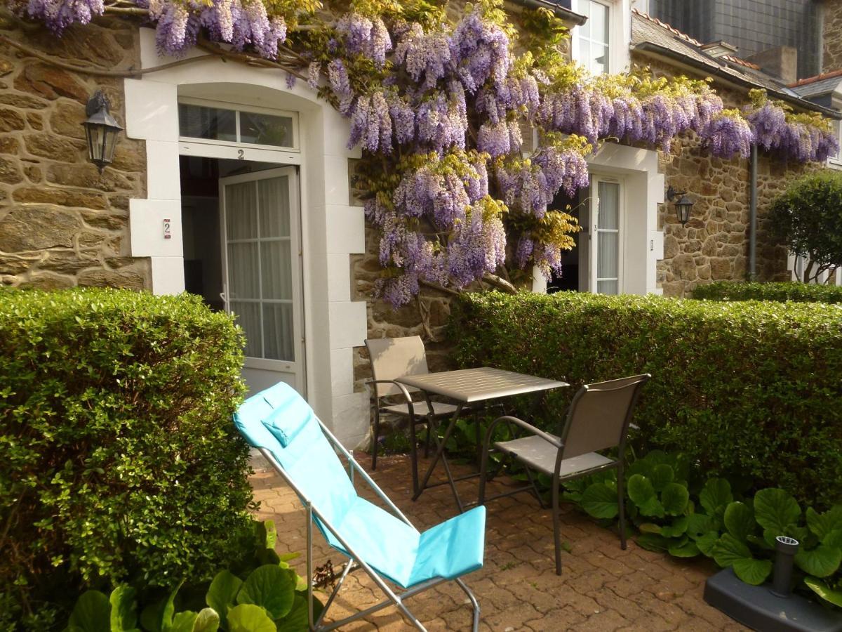 Clos De La Fontaine ดีนาร์ ภายนอก รูปภาพ